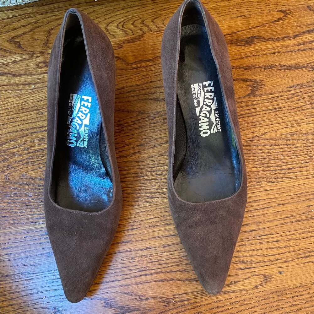 Salvatore Ferragamo Brown Suede Leather Kitten Heel Pumps Shoes 7M